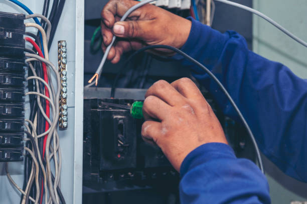 Best Affordable Emergency Electrician  in Warner Robins, GA